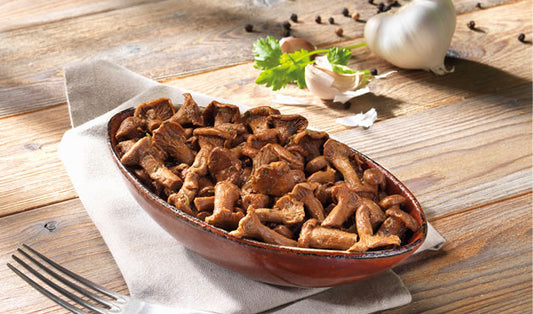 FINFERLI TRIFOLATI - CHAMPIÑONES CHANTERELLE SALTEADOS 800 g